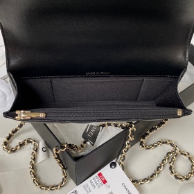 Новая сумка для мобильного телефона Chanel 23 A 3226 CHANEL 23 Н