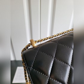 24c Большая сумка с двойной золотой цепочкой. Очаровательная и оч