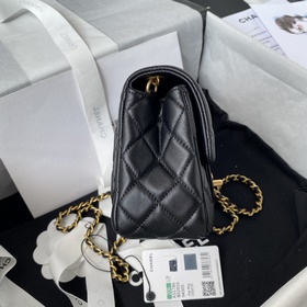 1786 Chanel Популярная металлическая сумка mini с крышкой. На цеп