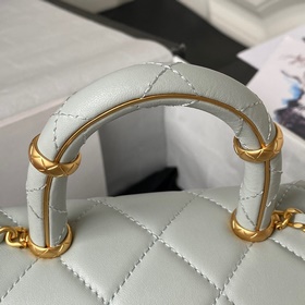 Chanel 23S Новая модель AS4035 с ручкой и откидной крышкой из кож