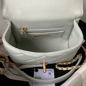 Chanel 23S Новая модель AS4035 с ручкой и откидной крышкой из кож