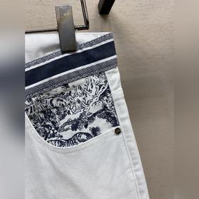 Gucci, 2024ss удобны в носке, подходят для любой фигуры и не имею