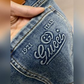 Gucci, 2024ss удобны в носке, подходят для любой фигуры и не имею