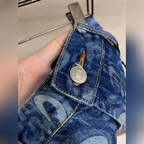 Gucci, GU жидкие джинсовые шорты сердечком Оригинал, цена 600, те