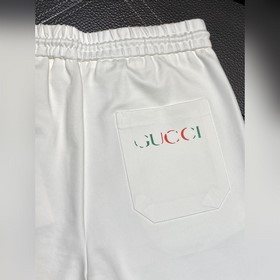 Gucci эксклюзивная модель новых шорт для отдыха высоком качестве.