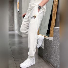 GUCCI 2024 GUCCI Fire, индивидуальный комплект из ткани для повсе