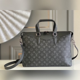 LV M40566 Эта современная сумка для документов, созданная для при