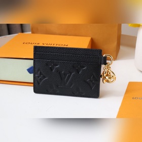 M82132 Черный «Porto Cult LV Charm» из мягкой кожи Monogram Unpla