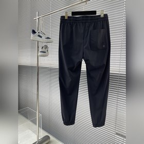 LV 24 весна-лето, легкие брюкиз специально разработанного материа