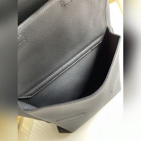 LV 【Эксклюзивные фотографии M57079】 Рюкзак Aerogram представляет 