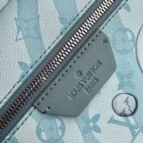 LV M22519 Рюкзак Discovery из ткани Monogram Aquagarden с креатив