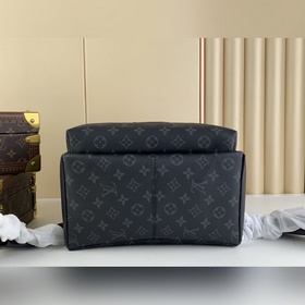 LV 【Рюкзак DISCOVERY】 M46553 Черный Рюкзак Discovery из мягкой ко