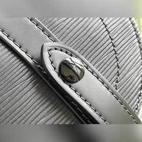 LV M41709 Черный Импортная кожа с волнистым узором Новейшая шелко
