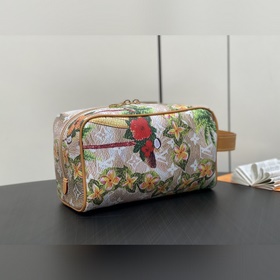 【LV】 M83112 Цветочная серия туалетных сумок Косметичка. Эта косм