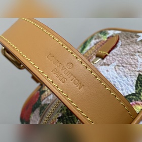 【LV】 M83112 Цветочная серия туалетных сумок Косметичка. Эта косм