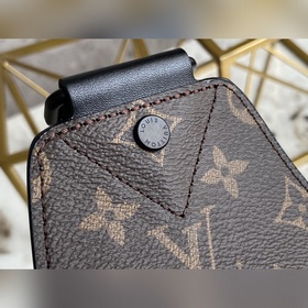LV M45897 Серия сумок через плечо и на пояс Avenue. Эта сумка из 