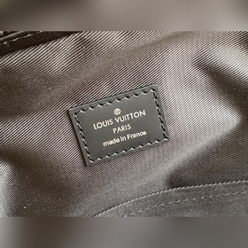 LV N41719 Черная сумка через плечо из серии Avenue. Эта сумка из 