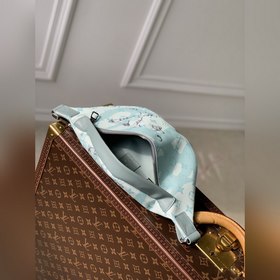 LV M22576 Тиффани-зеленый Серия сумок на пояс DISCOVERY Поясная с