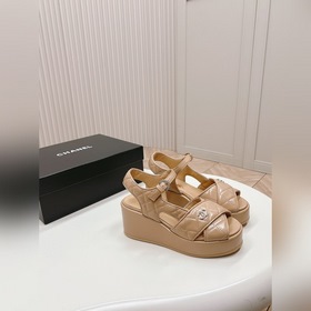 CHANEL 2024 Новая коллекция сандалий и тапочек Классическая сери