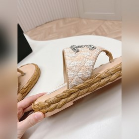 CHANEL 2024 Новая коллекция сандалий и тапочек Классическая сери