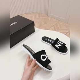 CHANEL 2024 Новая коллекция сандалий и тапочек Классическая серия