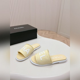 CHANEL 2024 Новая коллекция сандалий и тапочек Классическая серия