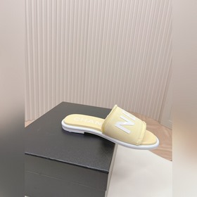 CHANEL 2024 Новая коллекция сандалий и тапочек Классическая серия