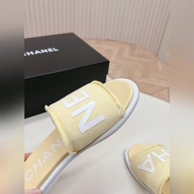 CHANEL 2024 Новая коллекция сандалий и тапочек Классическая серия