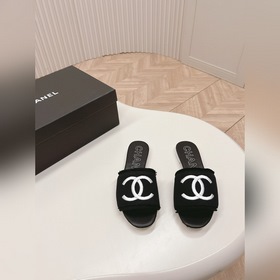 CHANEL 2024 Новая коллекция сандалий и тапочек Классическая серия