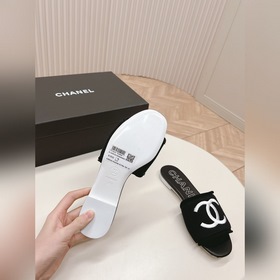 CHANEL 2024 Новая коллекция сандалий и тапочек Классическая серия