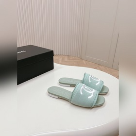 CHANEL 2024 Новая коллекция сандалий и тапочек Классическая серия