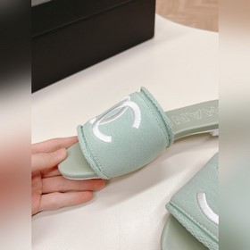 CHANEL 2024 Новая коллекция сандалий и тапочек Классическая серия
