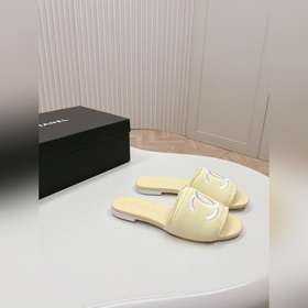 CHANEL 2024 Новая коллекция сандалий и тапочек Классическая серия