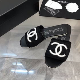 2024 Chanel 24c весна-лето новинка! Сандалии с большим логотипом 