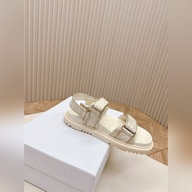 Классическая модель в обновленном исполнении с новой цветовой гам