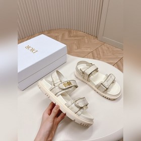 Классическая модель в обновленном исполнении с новой цветовой гам
