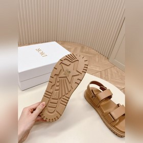 Классическая модель в обновленном исполнении с новой цветовой гам