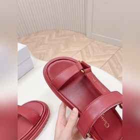 Однотонные классические сандалии-сланцы Dior с обновленной палитр