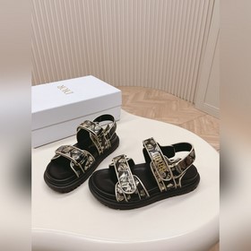 Классическая модель в обновленном исполнении с новой цветовой гам