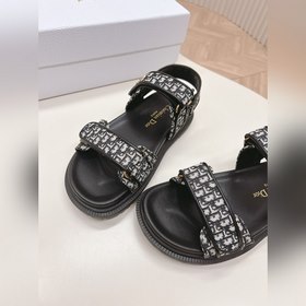 Классическая модель в обновленном исполнении с новой цветовой гам