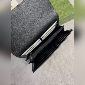 Новейшая модель GUCCI из оригинальной кожи Ferrari с большим лого
