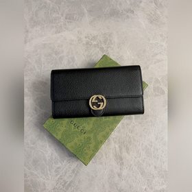 Новейшая модель GUCCI из оригинальной кожи Ferrari с большим лого