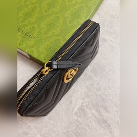 Новинка GUCCI — длинный кожаный кошелек GG Marmont с застежкой-мо
