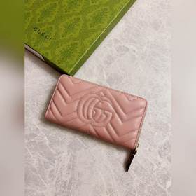 Новинка GUCCI — длинный кожаный кошелек GG Marmont с застежкой-мо