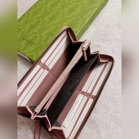 Новинка GUCCI — длинный кожаный кошелек GG Marmont с застежкой-мо