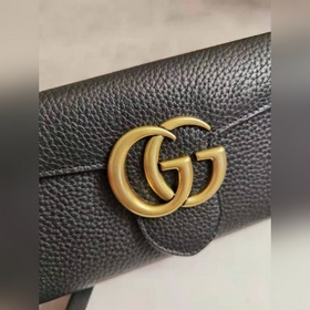 Новейшая модель от GUCCI, высококачественная кожа импортного прои