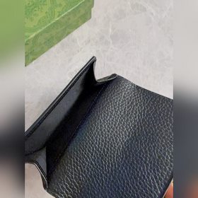 Новейшая модель GUCCI из оригинальной кожи Ferrari ~ большая букв