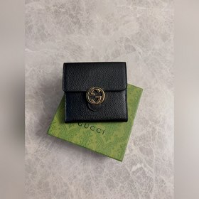 Новейшая модель GUCCI из оригинальной кожи Ferrari ~ большая букв
