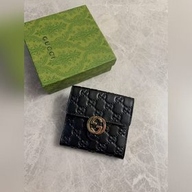 Новейшая модель GUCCI из оригинальной кожи Ferrari с тисненым лог