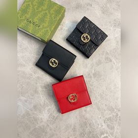 Новейшая модель GUCCI из оригинальной кожи Ferrari с тисненым лог